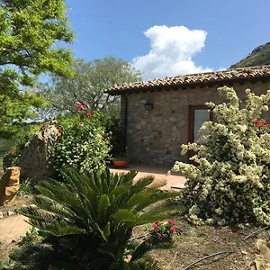 Casa vacanze La Casa Del Monte D'oro, Collesano